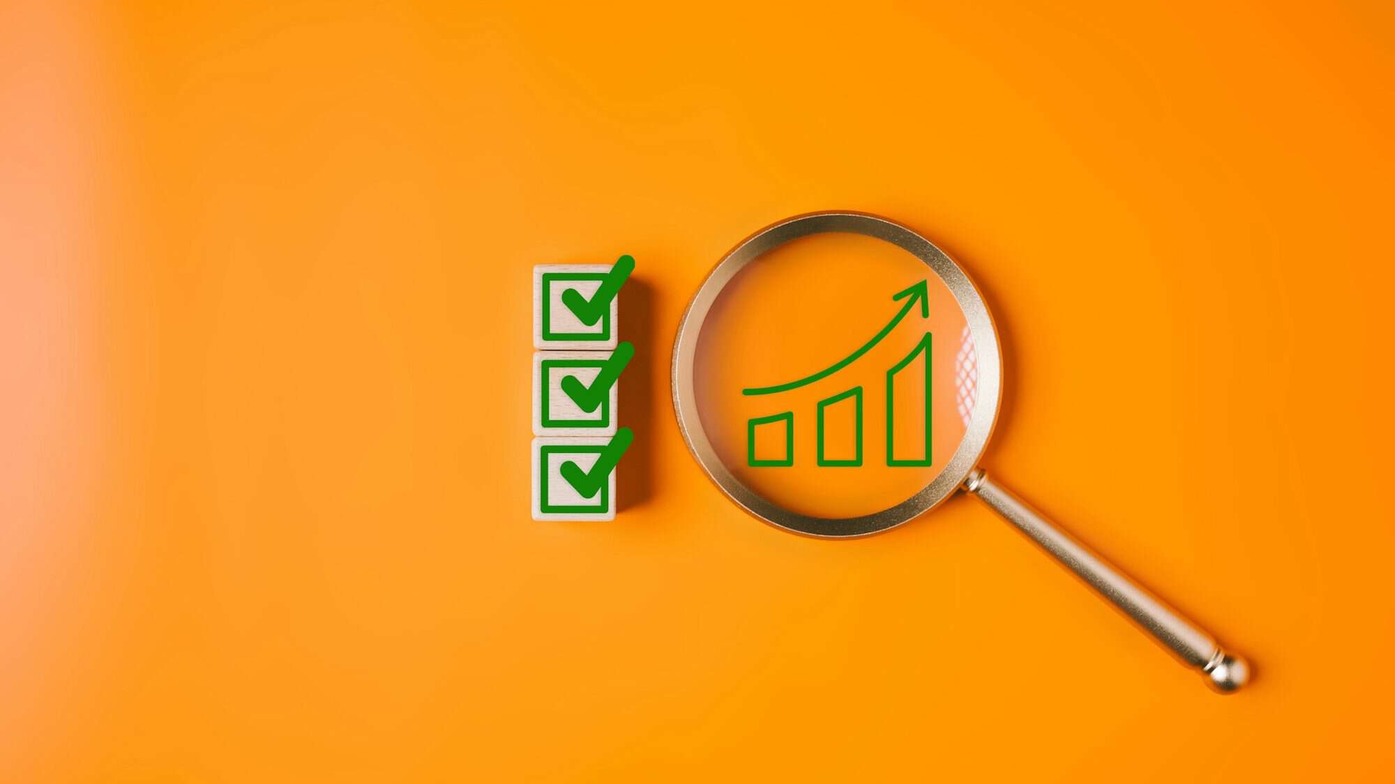 Increasing and growing business graph chart icons